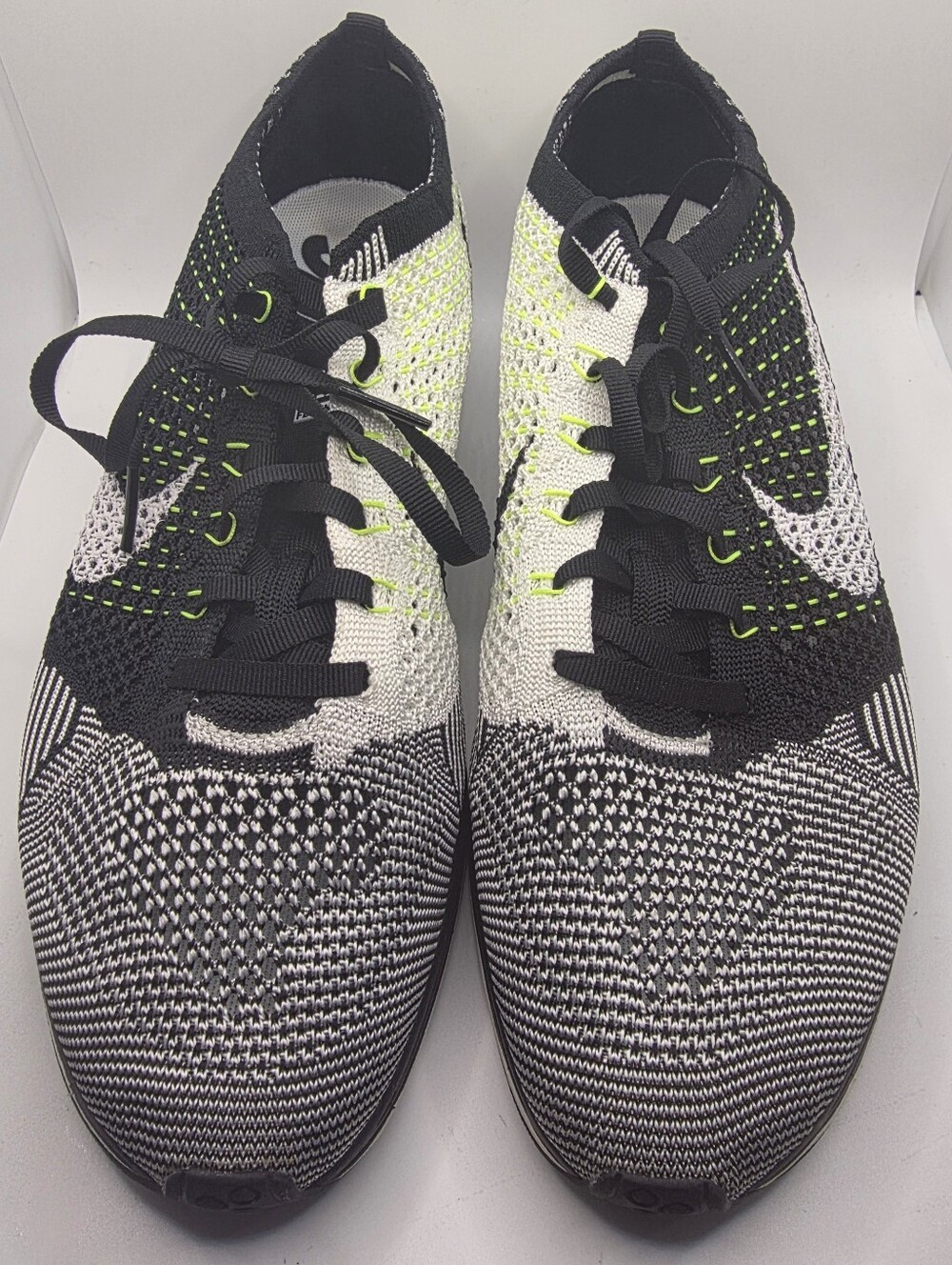 Nike Flyknit Racer Black White Volt Men’s Size 10